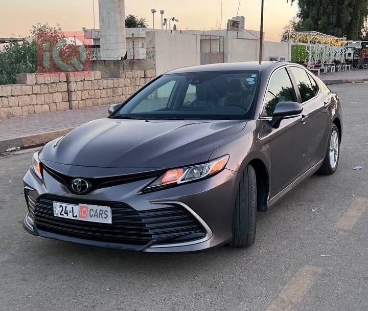 تۆیۆتا کامری